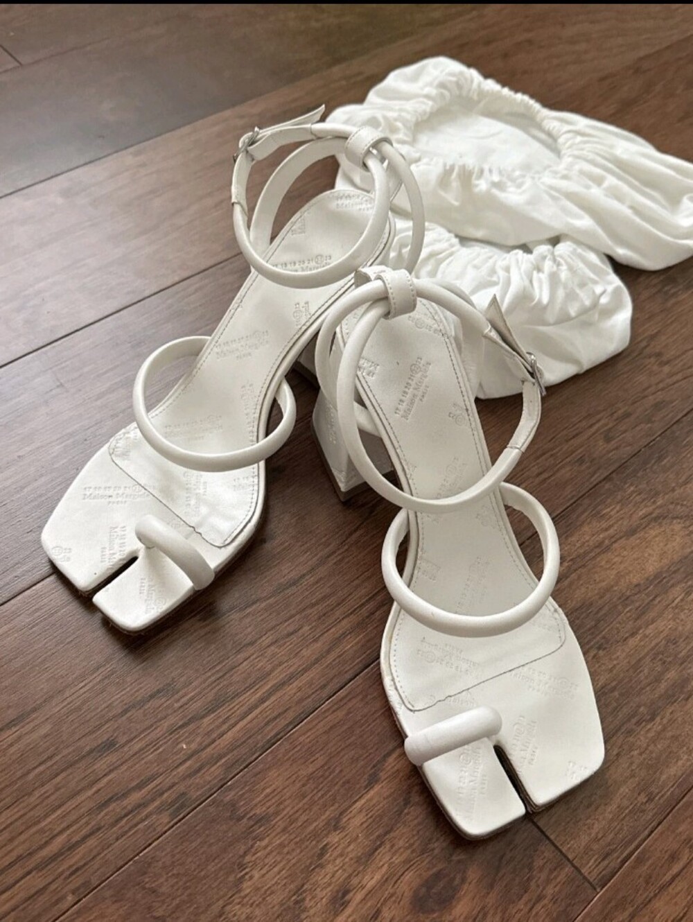 Maison Margiela Tabi Strappy Sandals 39 8.5 White MM6